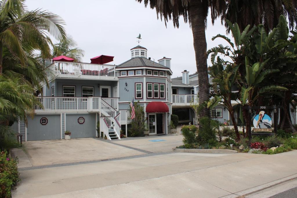 Pelican Cove Inn