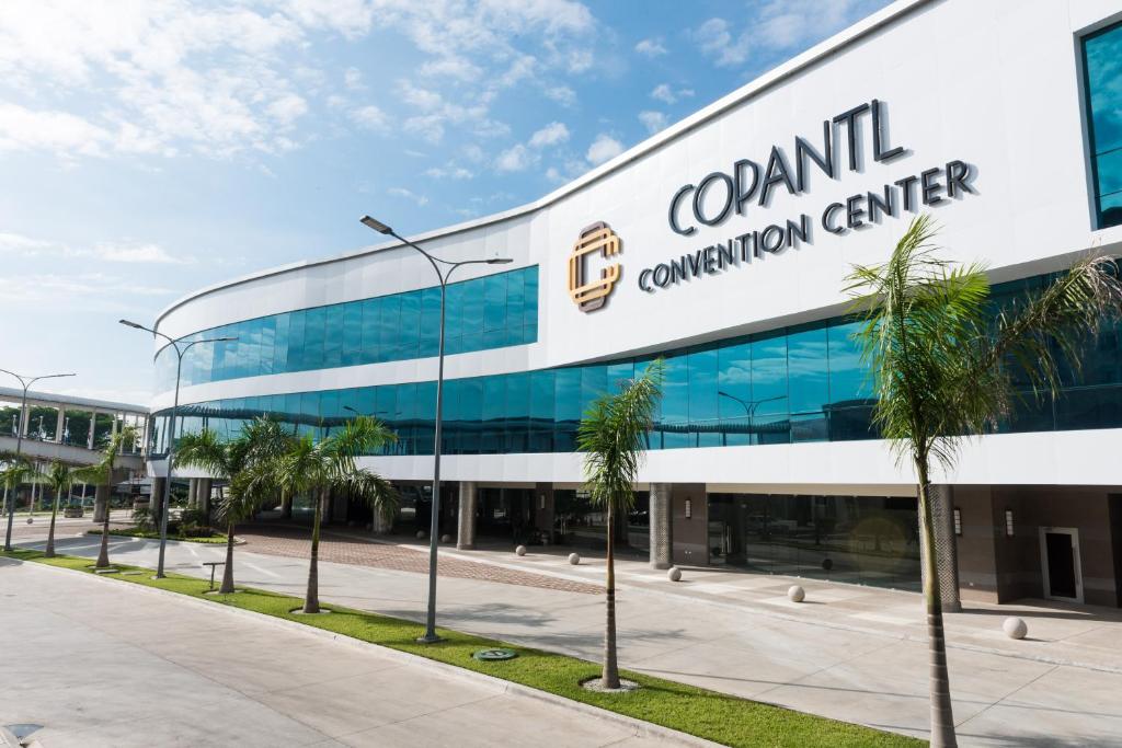 Copantl Hotel & Convention Center