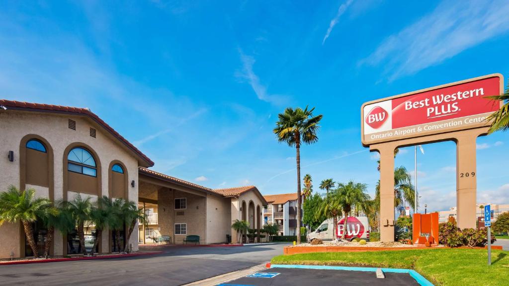 Best Western Plus Ontario Airport & Convention Center