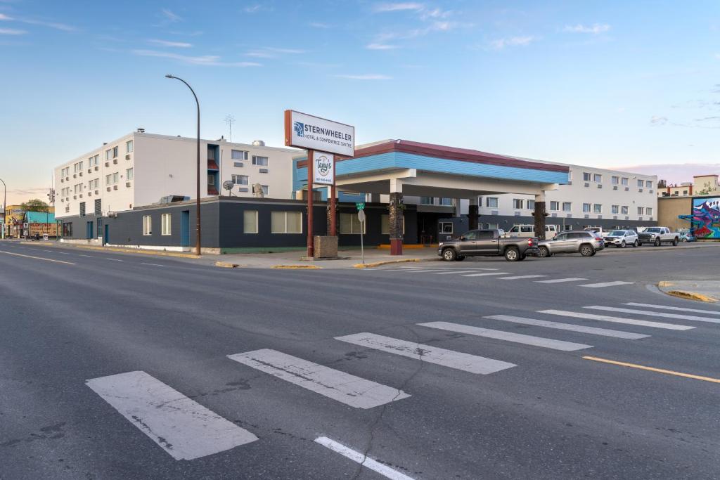 Sternwheeler Hotel and Conference Centre