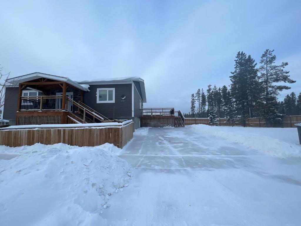 Entire Guest suite & Vacation home in Whitehorse